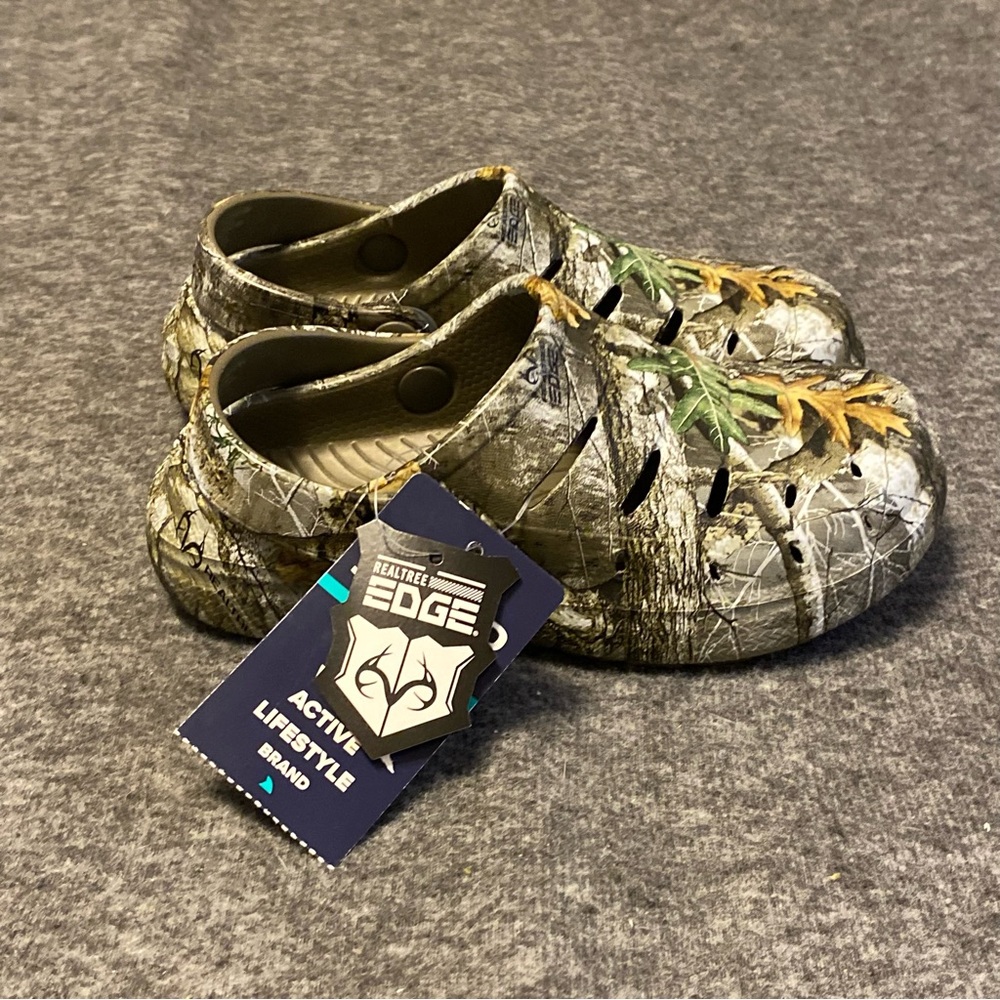 Edge Kids Camo Slip-On Shoes Size 10 Slip On Clogs‎ New